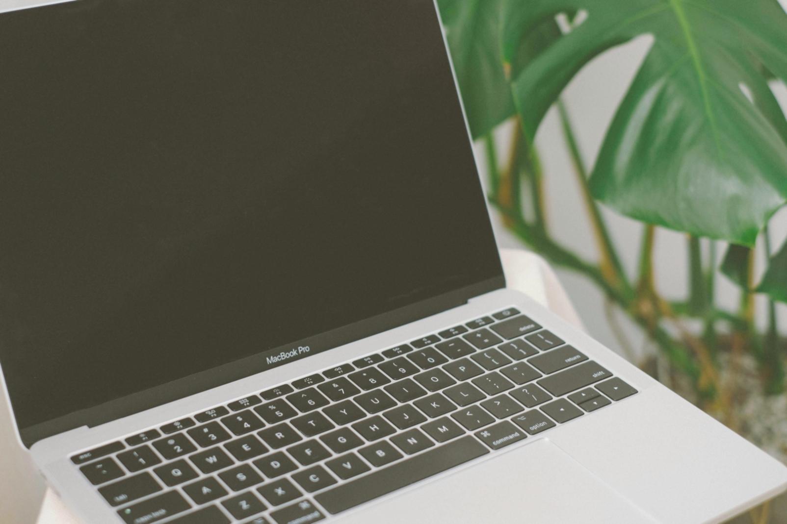 Collaborative learning environment with students working on blockchain projects